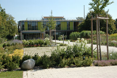 2008